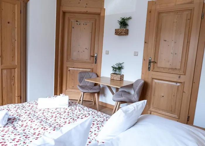 Jak U Babci 3* فيسلا