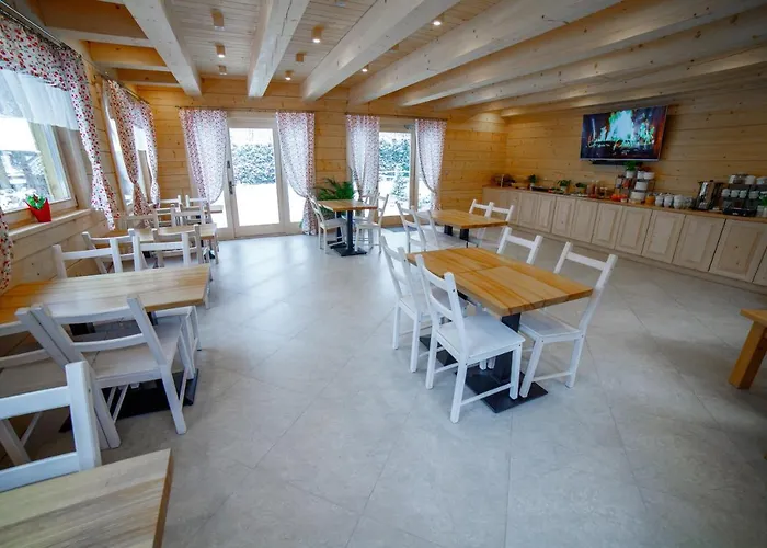 Jak U Babci فيسلا