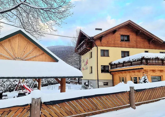 فندق مبيت وإفطار Jak U Babci