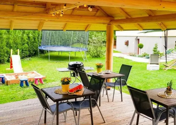 Bed & Breakfast U Babci 3*